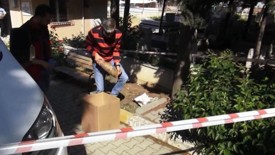 Pendik'te patlamamış top mermisi bulundu