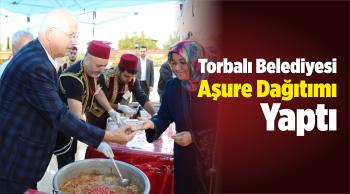 Torbalı Belediyesi Aşure Dağıtımı Yaptı