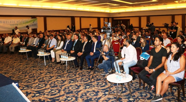 Uluslararası Engelsiz Bilişim Kongresi Manisa da Başladı