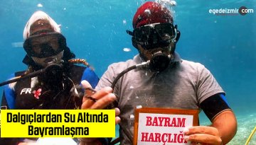 Dalgıçlardan Su Altında Bayramlaşma