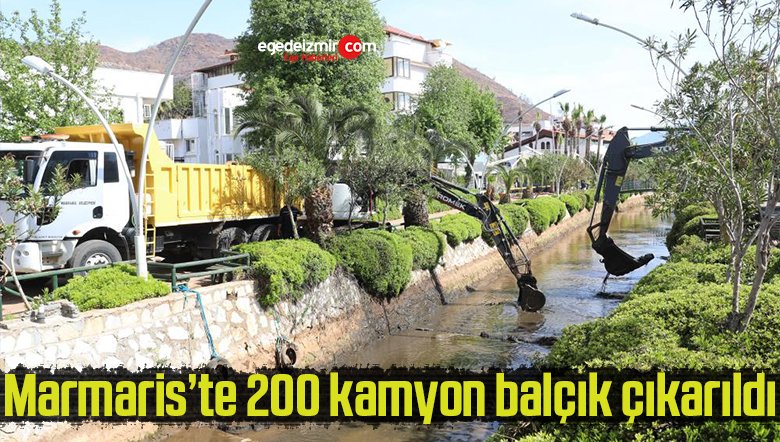Marmaris’te 200 kamyon balçık çıkarıldı