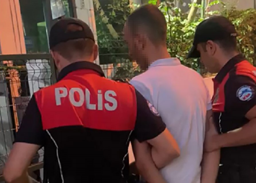 HIRSIZLIK SUÇUNDAN ARANAN ŞÜPHELİ KISKIVRAK YAKALANDI