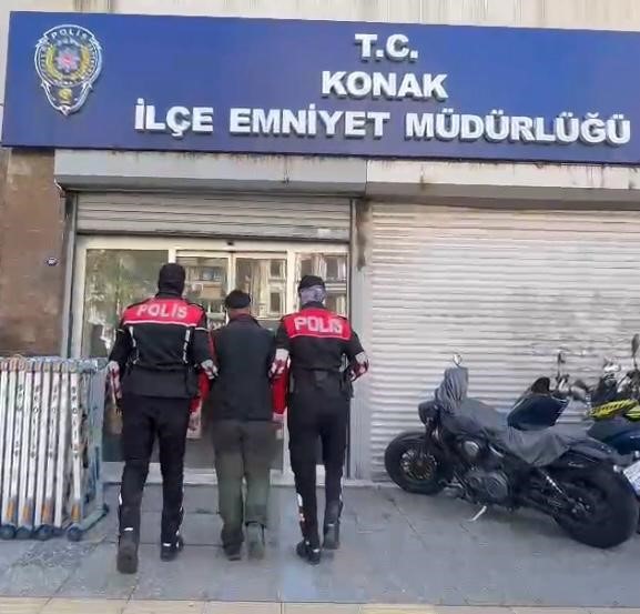 KESİNLEŞMİŞ 86 YIL HAPİSLE ARANAN HIRSIZ İZMİR'DE YAKALANDI