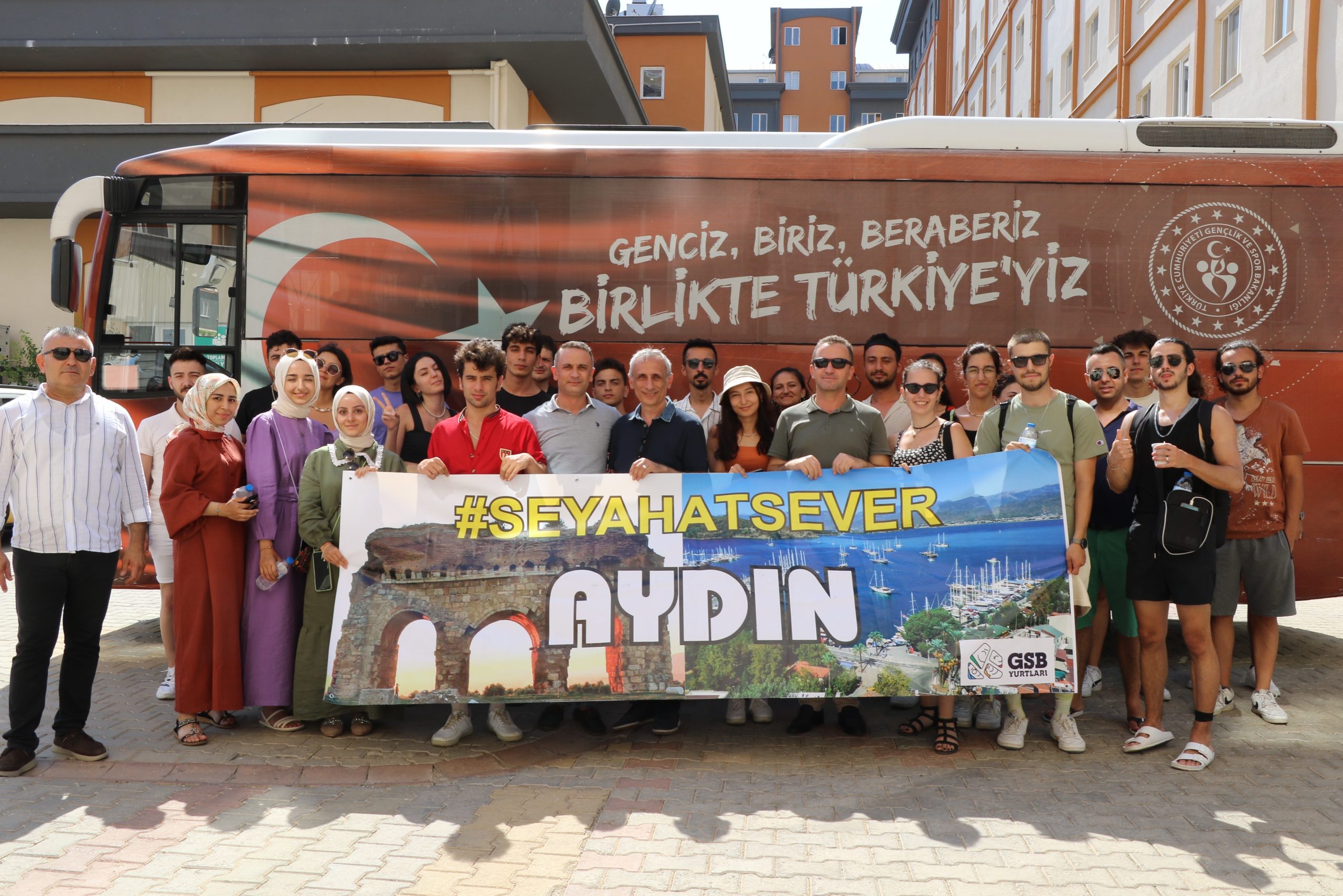 GENÇLER, AYDIN'DA ÜCRETSİZ KONAKLAYACAK