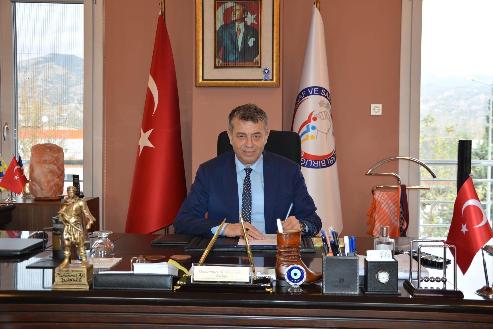 BAŞKAN KÜNKCÜ: "FAİZ İNDİRİMİNDE DEVAMLILIK BEKLİYORUZ"
