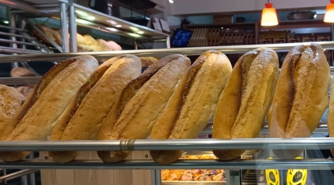 İZMİR'DE EKMEĞE ZAM: 200 GRAM EKMEK 15 TL OLDU