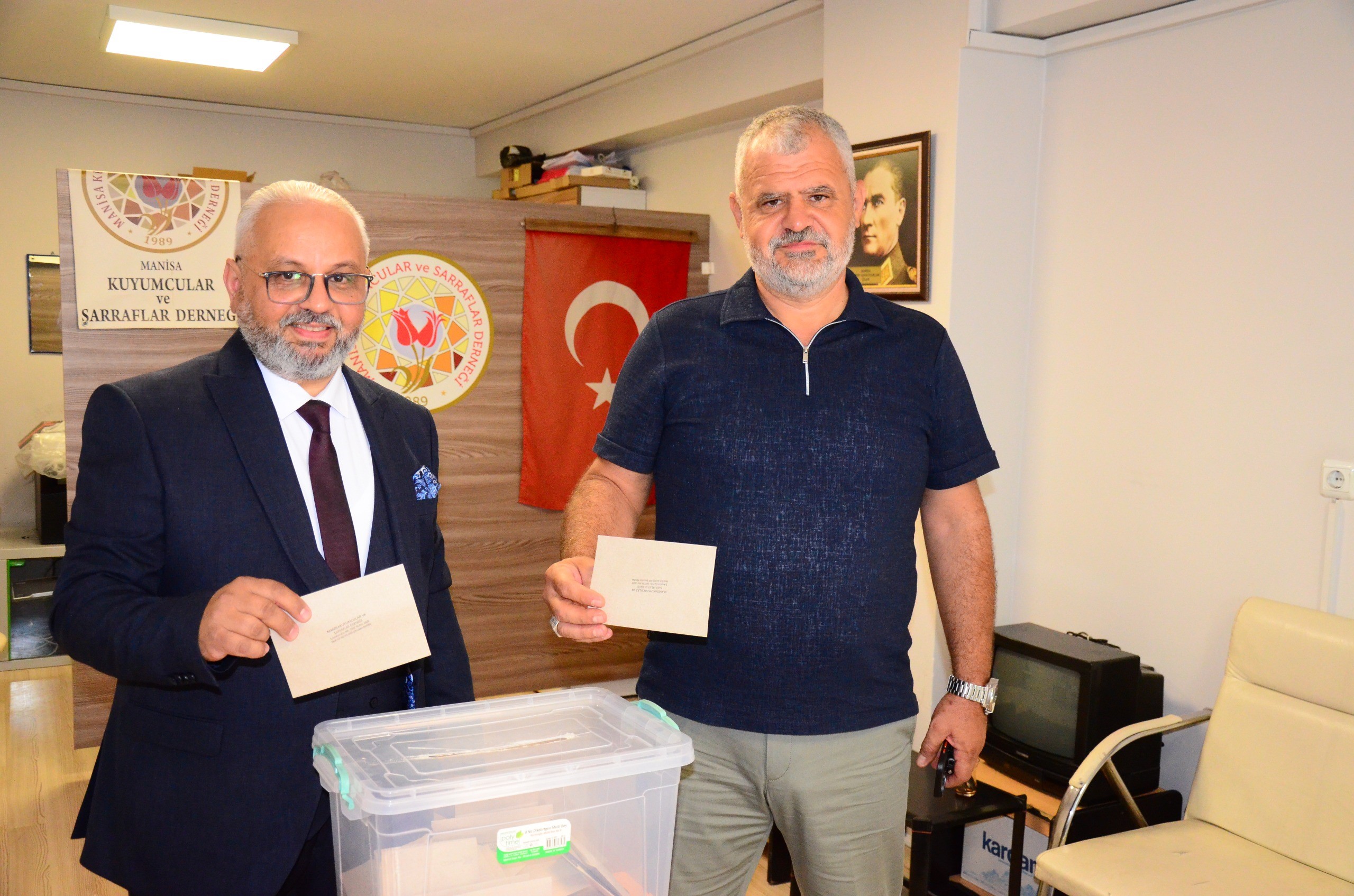 MANİSALI KUYUMCULARIN YENİ BAŞKANI ÖDEVLİ OLDU