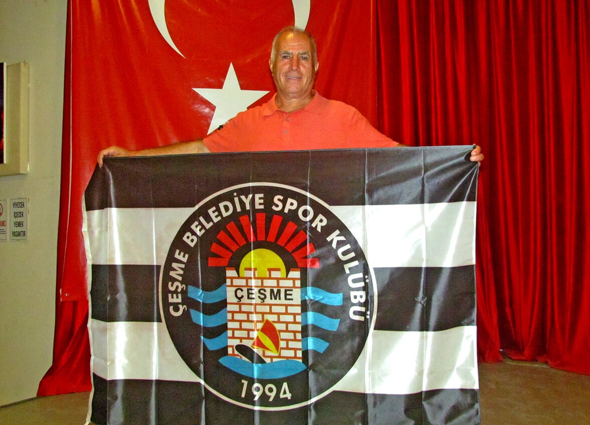 ÇEŞME BELEDİYESPOR'DA YENİ BAŞKAN MEHMET SARISAÇ OLDU