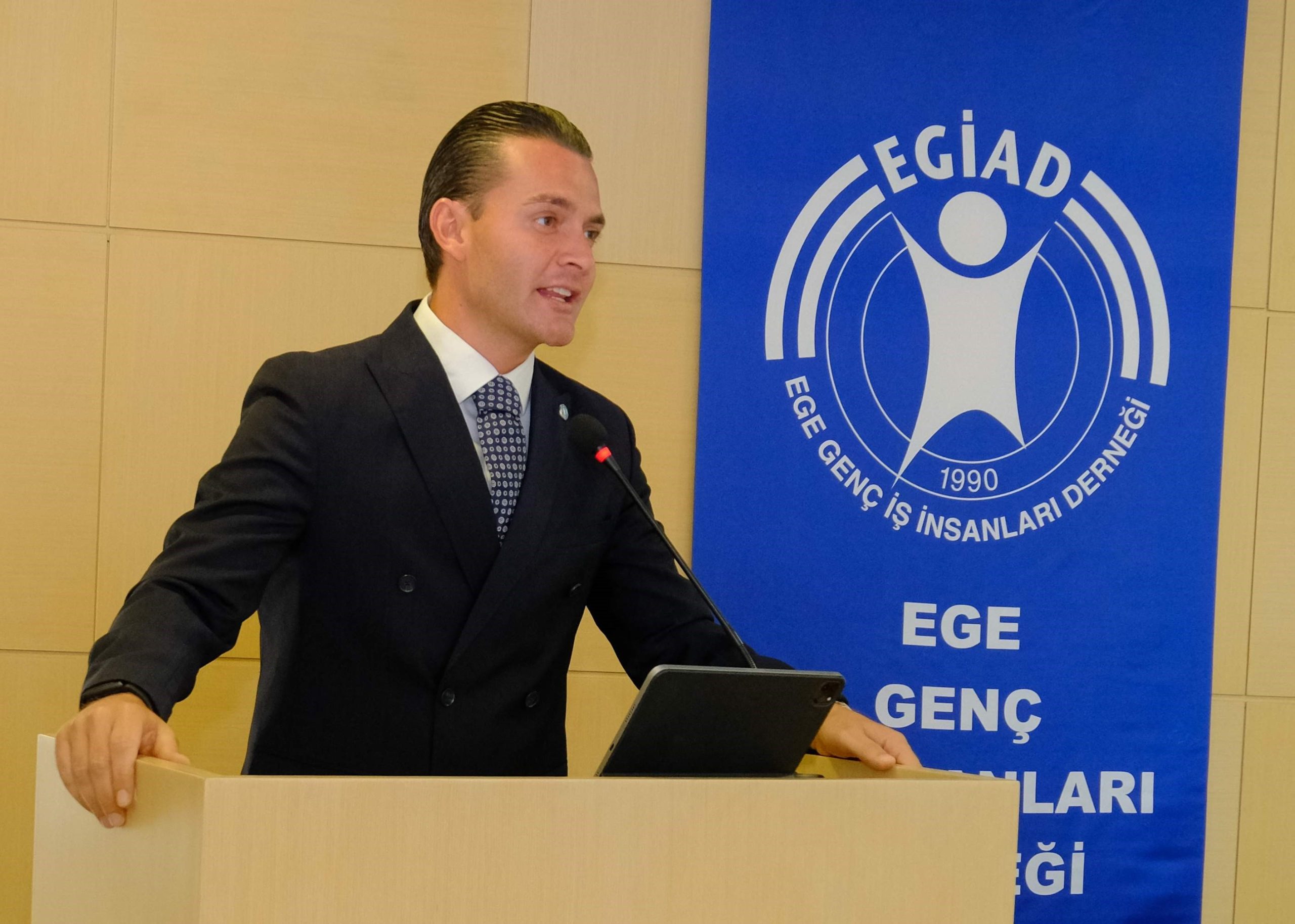 EGİAD'DAN JAPON ŞİRKETLERİYLE DİJİTAL DÖNÜŞÜM VE YAPAY ZEKÂ İŞ BİRLİĞİ
