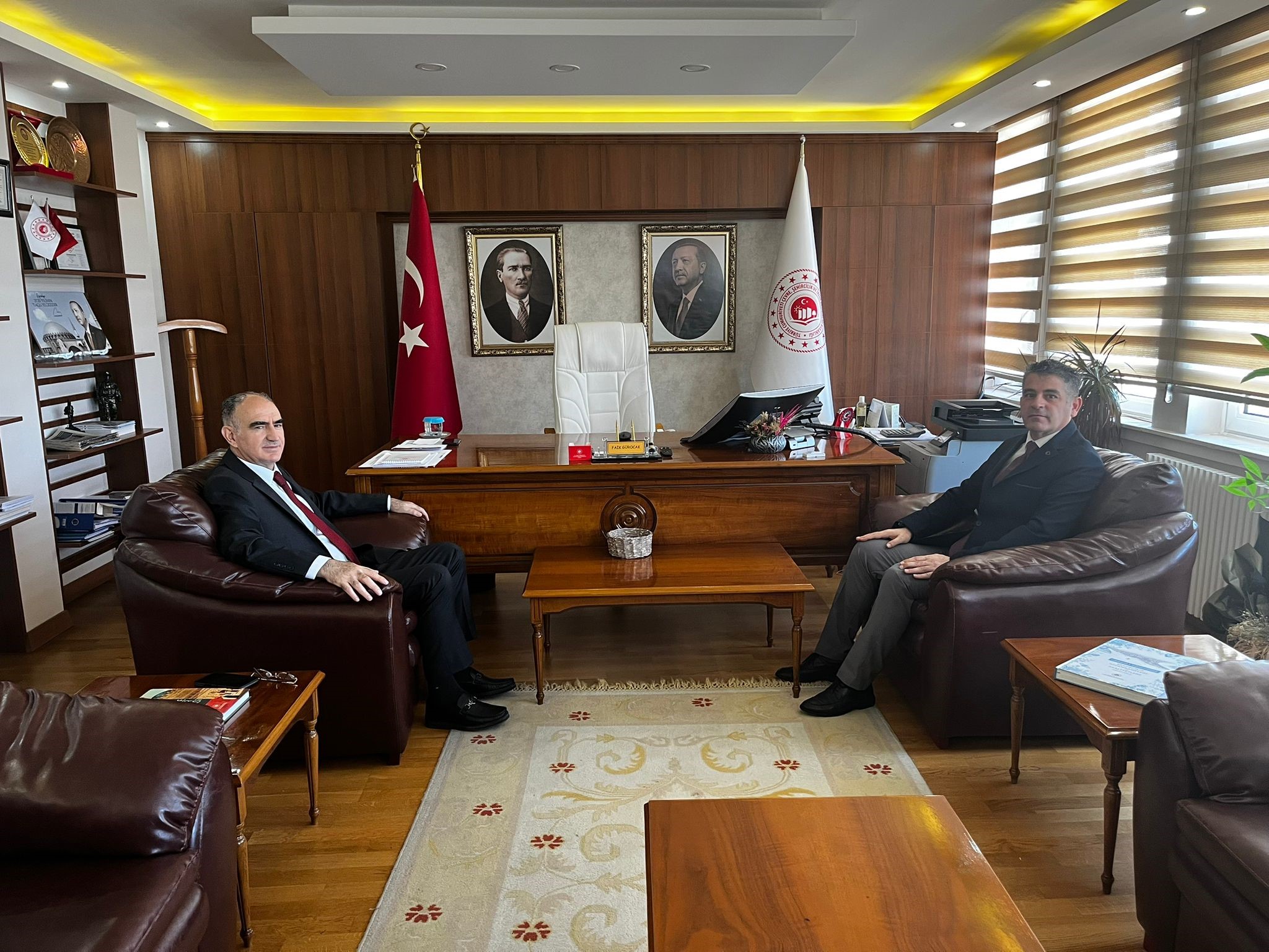 VALİ ÖZKAN: "SÜRDÜRÜLEBİLİR ŞEHİRCİLİK ÖNCELİĞİMİZ"