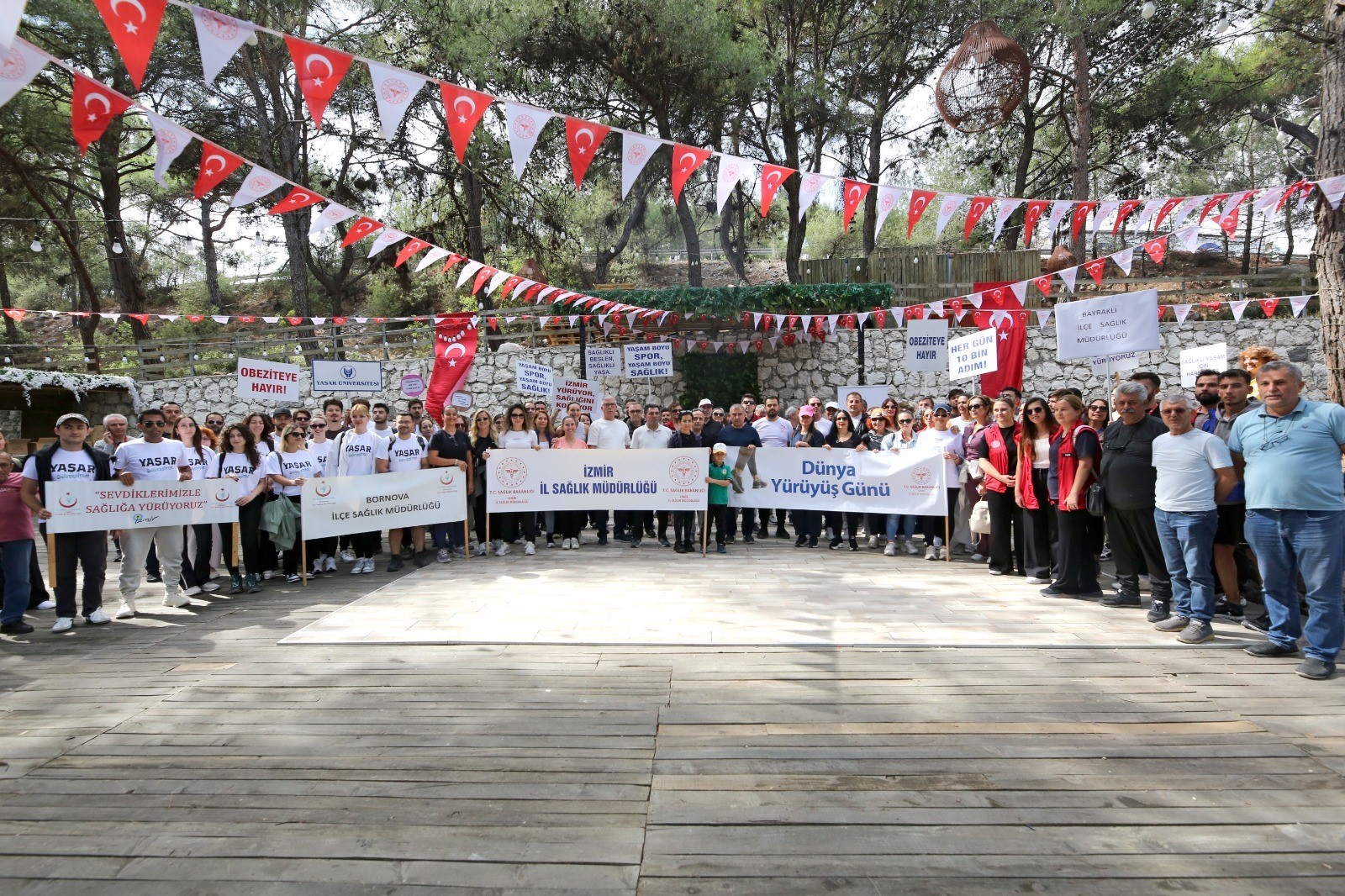 İZMİR'DE SAĞLIK İÇİN DOĞA YÜRÜYÜŞÜ