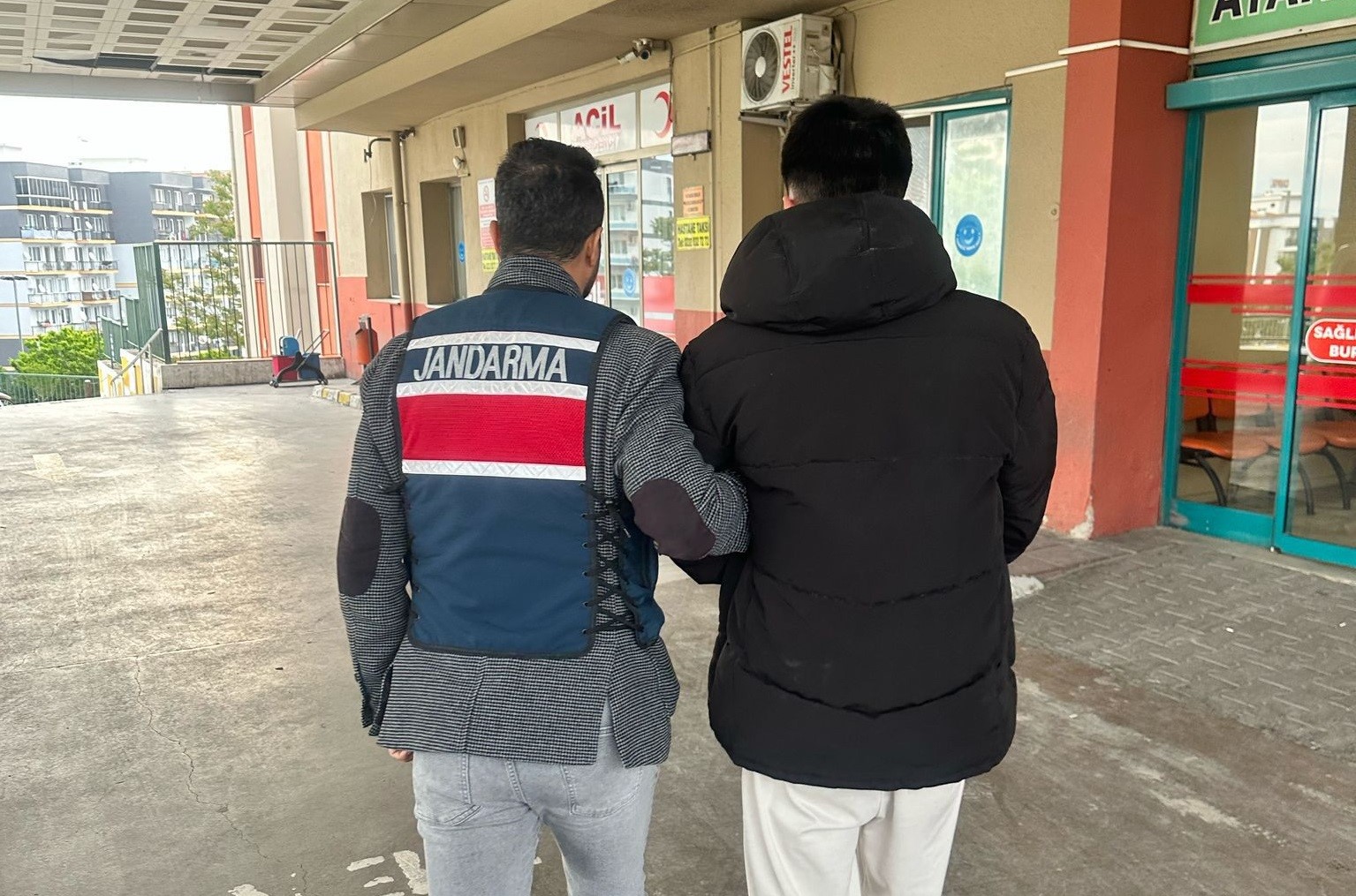 DEAŞ'IN FİNANS KAYNAKLARINA OPERASYON: 18 GÖZALTI