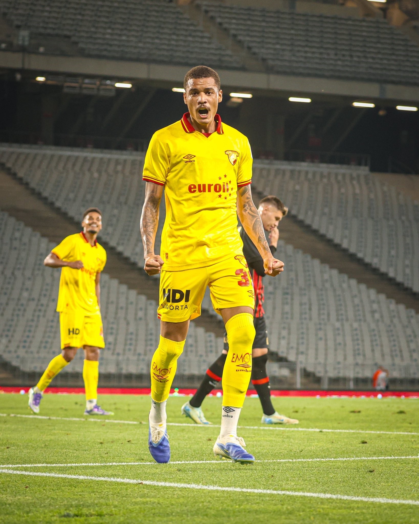 GÖZTEPE'DE JANDERSON GOLE HASRET