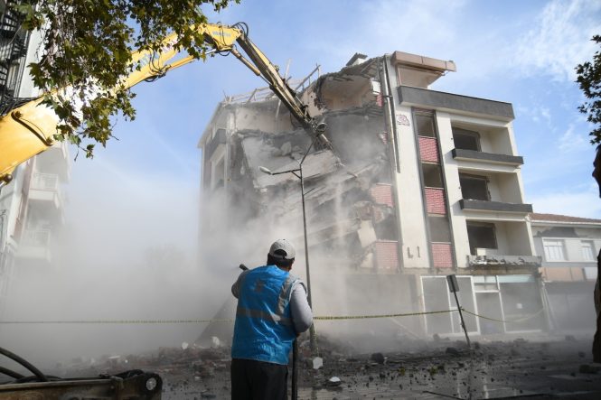 SINDIRGI "GENEL HAYATA ETKİLİ AFET BÖLGESİ" İLAN EDİLDİ