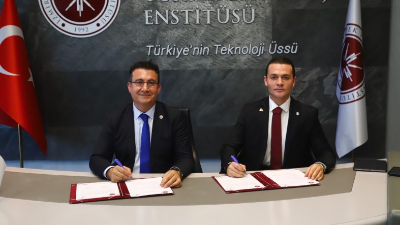 EGİAD VE İYTE ARASINDA GÜÇLÜ İŞ BİRLİĞİ ÜNİVERSİTE-SANAYİ DAYANIŞMASINDA YENİ BİR ADIM