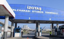 İZMİR'DE OTOGAR KRİZİ BÜYÜYOR: BELEDİYEDEN İZOTAŞ'A İŞGALCİ BENZETMESİ İZMİR BÜYÜKŞEHİR BELEDİYESİNDEN 'OTOGAR' KARARINA İTİRAZ