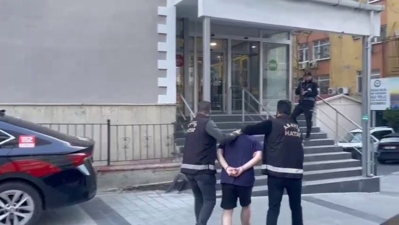 DOLANDIRICILIK SUÇUNDAN 160 YIL KESİNLEŞMİŞ HAPİS CEZASI BULUNAN ŞAHIS YAKALANDI
