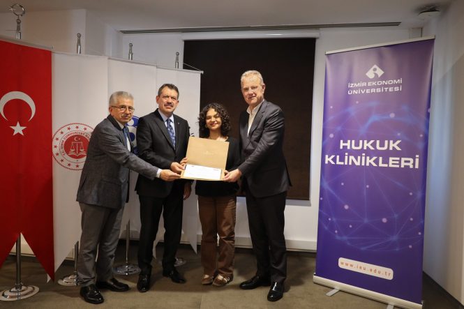GENÇ HUKUKÇULARIN 'KLİNİK' GURURU
