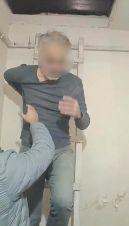 3 YIL HAPİSLE ARANAN ŞAHIS SAKLANDIĞI ÇATIDA YAKALANDI