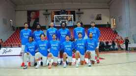 ALİAĞA PETKİMSPOR LİGDE GALİBİYETE HASRET