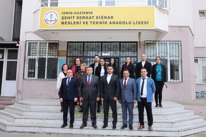 FİRMALARIN ATIL DURUMDAKİ GELİŞMİŞ BİLGİSAYARLARI OKULLARA BAĞIŞLANIYOR