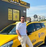 APARTMAN BOŞLUĞUNDAKİ GÜRÜLTÜ TAKSİCİYİ 26 BIÇAK DARBESİYLE ÖLÜME GÖTÜRMÜŞ