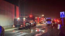 KOCAELİ'DE GERİ DÖNÜŞÜM DEPOSUNDA YANGIN: 1 YARALI