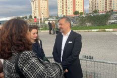 İZMİR'DE ZİMMET SORUŞTURMASINDA GÖZALTINA ALINAN 9 ŞÜPHELİ ADLİYEDE
