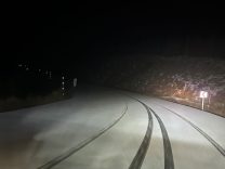 İZMİR'E MEVSİMİN İLK KARI DÜŞTÜ