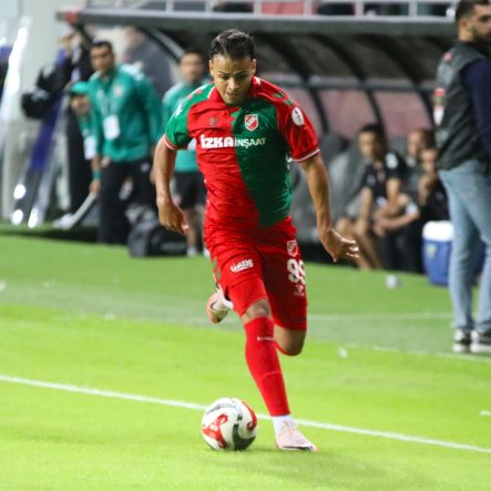 KARŞIYAKA'DA MEHMET GÜNEŞ'LE YOLLAR AYRILDI