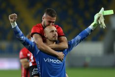GÖZTEPE, GENÇLERBİRLİĞİ'NDEN ERHAN ERENTÜRK'ÜN PEŞİNDE