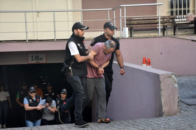 BALÇOVA'DAKİ HAİN SALDIRININ İDDİANAMESİ HAZIR ŞÜPHELİLERE 4'ER KEZ AĞIRLAŞTIRILMIŞ MÜEBBET TALEBİ
