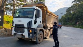 BODRUM'DA İNŞAAT ATIĞI DÖKENLERE 418 BİN TÜRK LİRASI CEZAİ İŞLEM