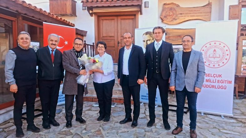 SELÇUK ŞİRİNCE'DE YÖREYE ÖZGÜ LEZZETLER UYGULAMALI OLARAK TANITILIYOR