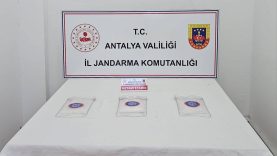 ANTALYA'DA 1 KİLO 810 GRAM UYUŞTURUCU MADDE ELE GEÇİRİLDİ