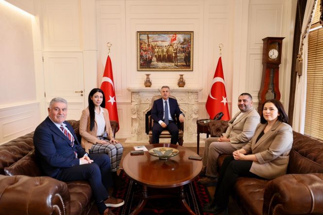 RADİKAL EĞİTİM'DEN VALİ SÜLEYMAN ELBAN'A ZİYARET