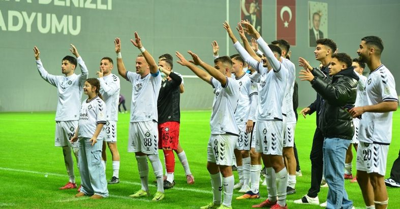 ALTAY'IN KAZANAMAMA SERİSİ 5 MAÇA ÇIKTI