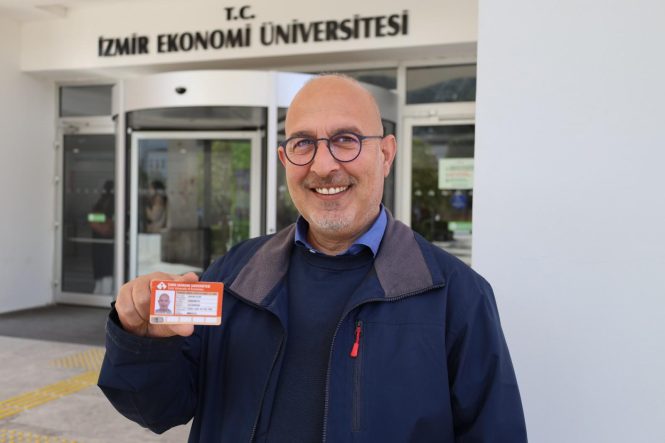 İZMİR EKONOMİ'NİN 49'LUK GENÇ MİMARI