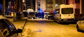 BUNALIMA GİREN ŞAHIS CANINA KIYDI