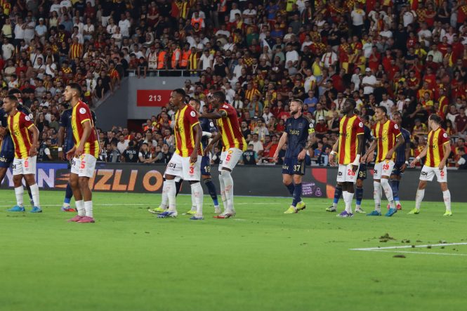 GÖZTEPE, İÇ SAHA PERFORMANSIYLA DİKKAT ÇEKİYOR