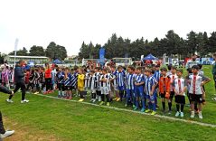 ÇEŞME'DE U9 FUTBOL FESTİVALİ COŞKUSU