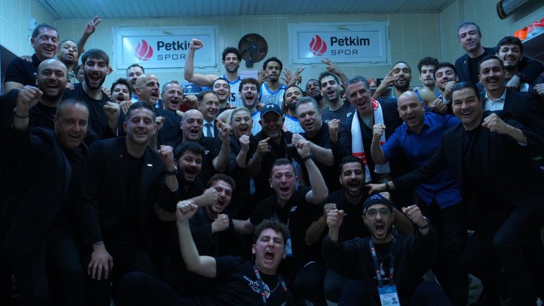 ALİAĞA PETKİMSPOR'DAN ÜST ÜSTE İKİNCİ GALİBİYET