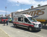 YAYA GEÇİDİNDE TIRIN ÇARPTIĞI KADIN HAYATINI KAYBETTİ