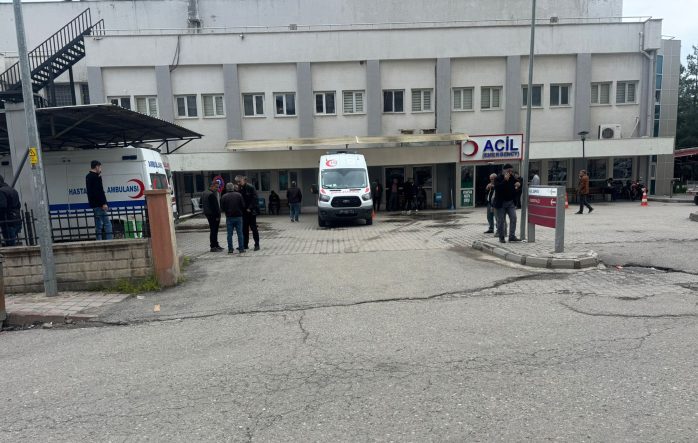 SİİRT'TE KÜÇÜK ÇOCUK SÜS HAVUZUNDA BOĞULMA TEHLİKESİ GEÇİRDİ