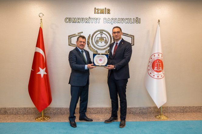 CEZA VE TEVKİFEVLERİ GENEL MÜDÜR YARDIMCISI KOCAKALE'DEN İZMİR CUMHURİYET BAŞSAVCISI YELDAN'A ZİYARET