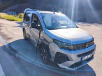 BİLECİK'TE İKİ OTOMOBİL ÇARPIŞTI: 4 YARALI
