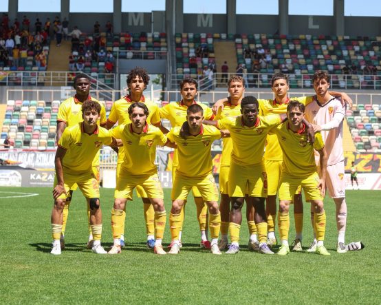 GÖZTEPE'NİN GENÇLERİ DİKKATLERİ ÇEKTİ