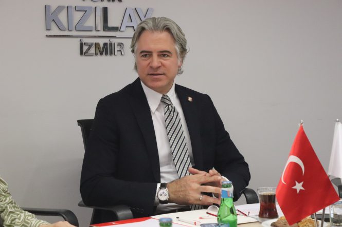 İZMİRLİ SANATÇILARIN ESERLERİ FİLİSTİN'E DESTEK OLACAK