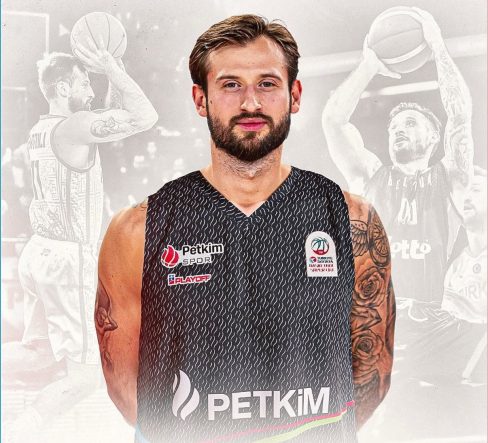 ALİAĞA PETKİMSPOR, EROKSPOR'DAN THOMAS AKYAZILI'YI KADROSUNA KATTI