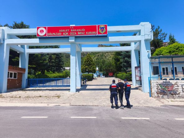 HAKARET SUÇUNDAN ARANAN ŞAHIS YAKALANDI